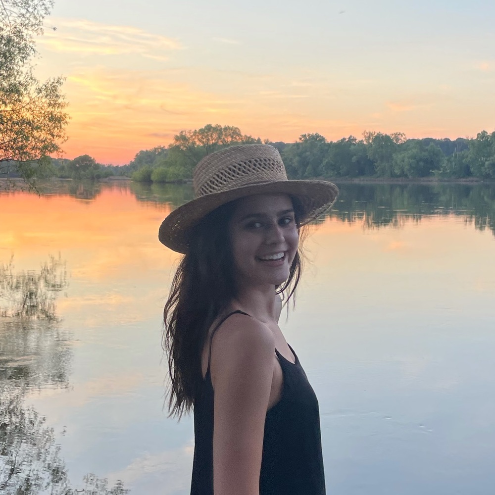 Meet your Posher, Maggie